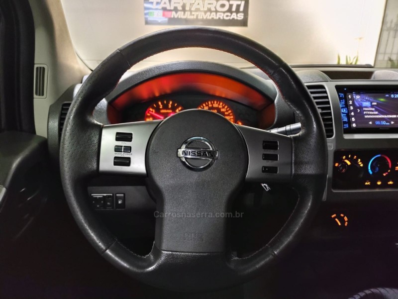 FRONTIER 2.5 LE ATTACK 4X4 CD TURBO ELETRONIC DIESEL 4P AUTOMÁTICO - 2013 - CAXIAS DO SUL