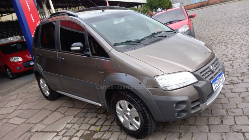 IDEA 1.8 MPI ADVENTURE 8V FLEX 4P AUTOMATIZADO - 2010 - CAXIAS DO SUL