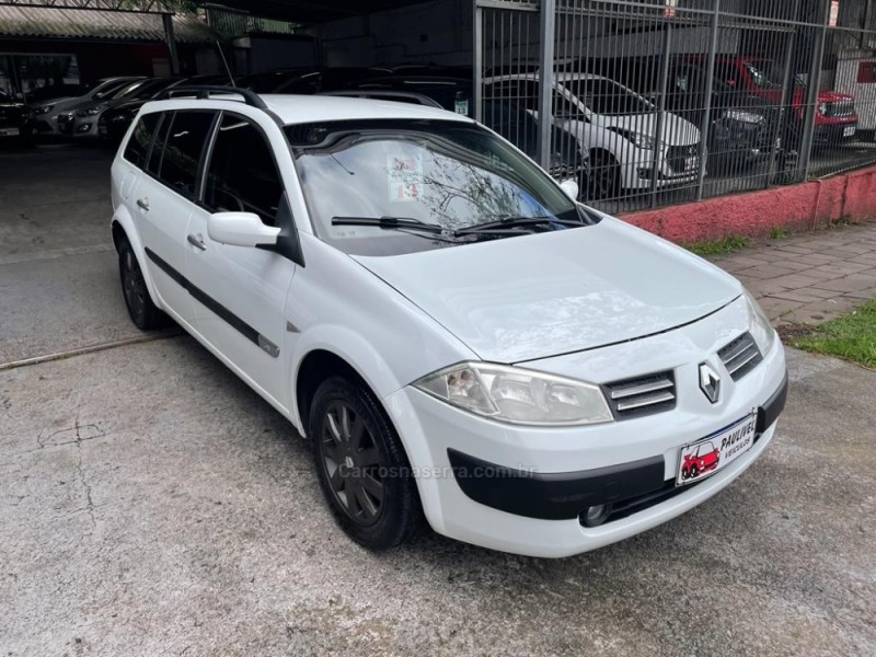 megane 1.6 dynamique grand tour 16v flex 4p manual 2013 caxias do sul