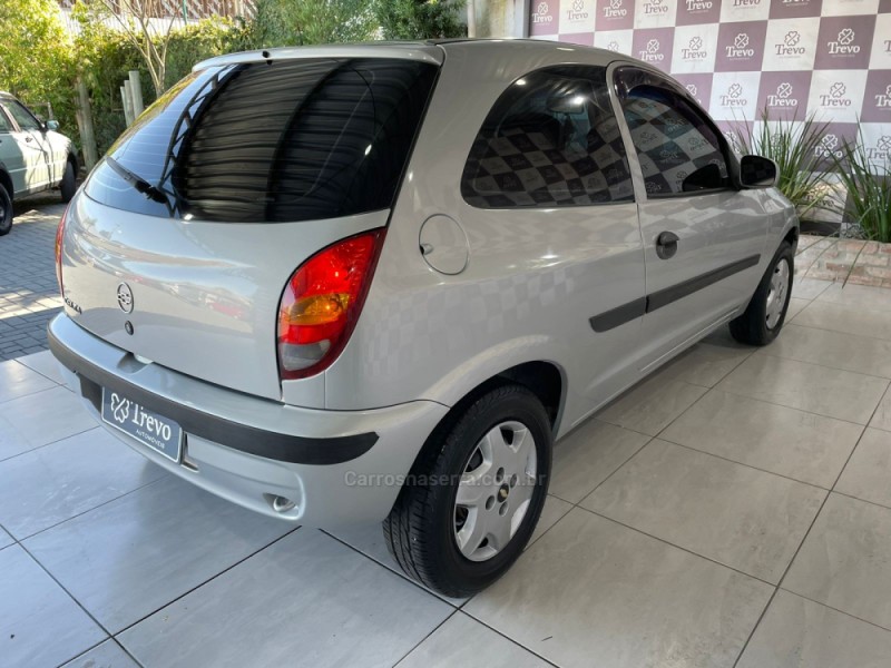 CELTA 1.0 MPFI 8V GASOLINA 2P MANUAL - 2002 - TAQUARA