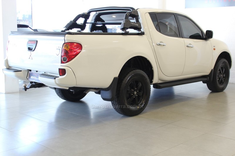 L200 TRITON 3.2 GLX 4X4 CD 16V TURBO INTERCOLER DIESEL 4P MANUAL - 2013 - BENTO GONçALVES