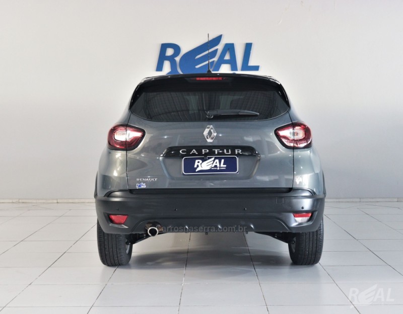 CAPTUR 1.6 LIFE 16V FLEX 4P AUTOMÁTICO - 2018 - SAPIRANGA