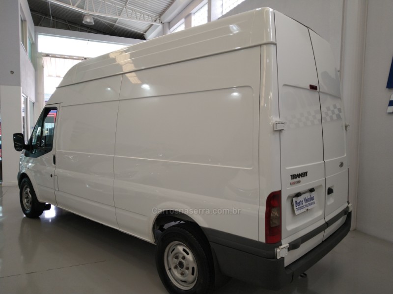 TRANSIT 2.4 FURGÃO LONGO TURBO DIESEL 3P MANUAL - 2011 - BENTO GONçALVES