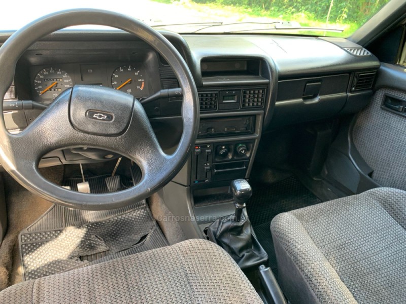 KADETT 1.8 EFI GLS 8V GASOLINA 2P MANUAL - 1995 - FARROUPILHA