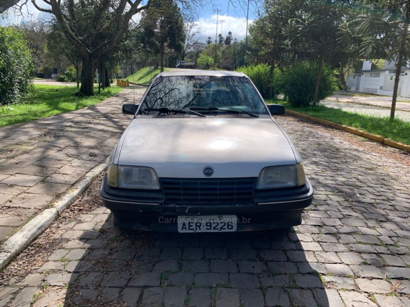 KADETT 1.8 EFI GLS 8V GASOLINA 2P MANUAL - 1995 - FARROUPILHA