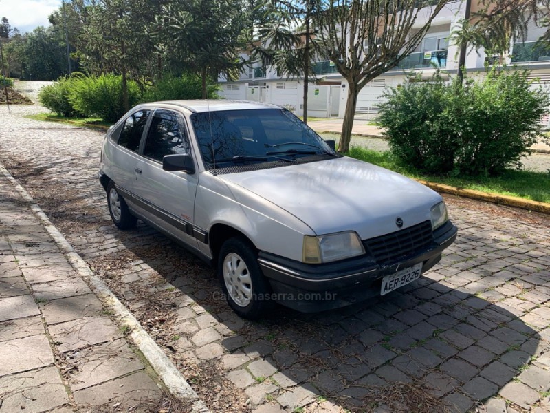 KADETT 1.8 EFI GLS 8V GASOLINA 2P MANUAL - 1995 - FARROUPILHA