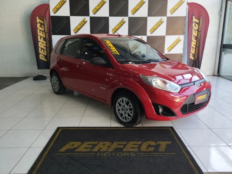 fiesta 1.6 rocam 8v flex 4p manual 2013 portao