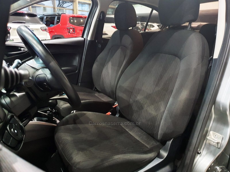 CRONOS 1.3 DRIVE 8V FLEX 4P MANUAL - 2019 - FARROUPILHA