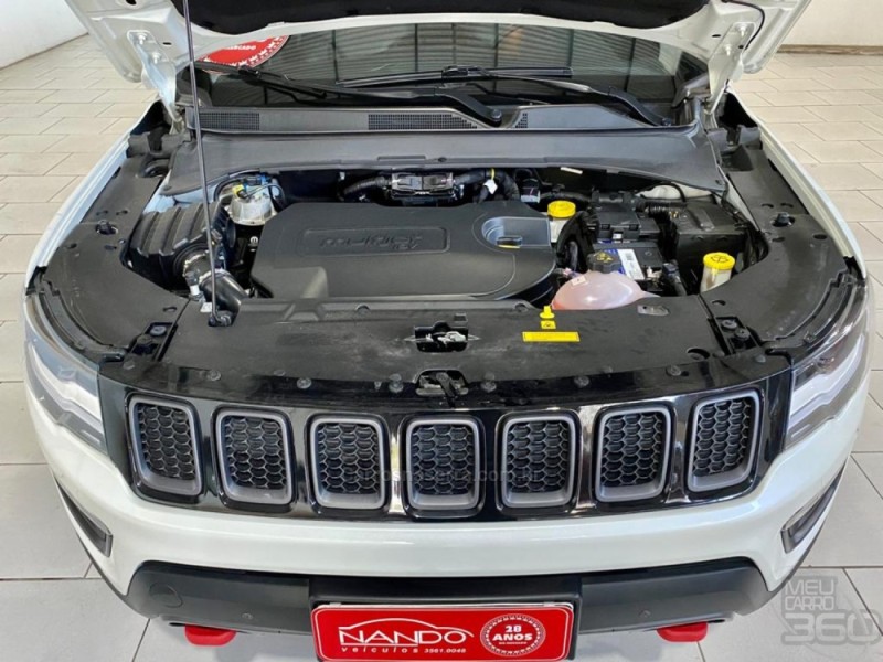 COMPASS 2.0 TRAILHAWK TD350 TURBO DIESEL 4X4 4P AUTOMÁTICO - 2018 - ESTâNCIA VELHA