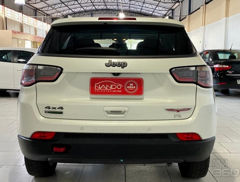 COMPASS 2.0 TRAILHAWK TD350 TURBO DIESEL 4X4 4P AUTOMÁTICO - 2018 - ESTâNCIA VELHA