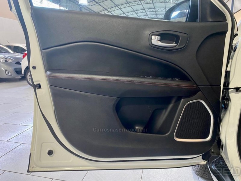 COMPASS 2.0 TRAILHAWK TD350 TURBO DIESEL 4X4 4P AUTOMÁTICO - 2018 - ESTâNCIA VELHA