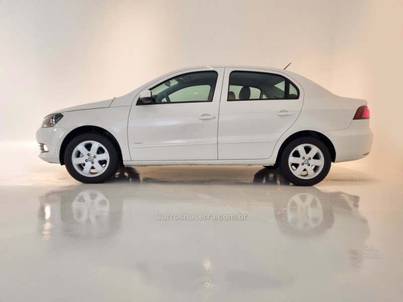 VOYAGE 1.0 MI TRENDLINE 8V FLEX 4P MANUAL - 2014 - BENTO GONçALVES