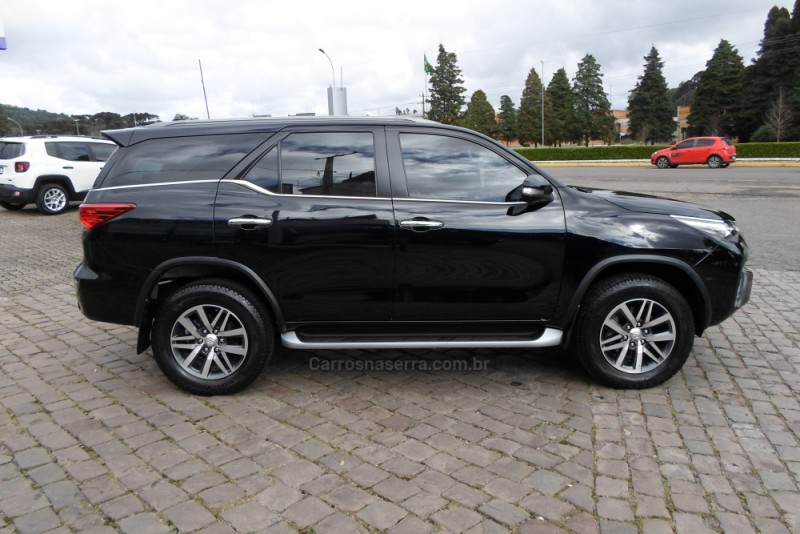 HILUX SW4 2.8 SRX 4X4 16V TURBO INTERCOOLER DIESEL 4P AUTOMÁTICO - 2017 - FLORES DA CUNHA