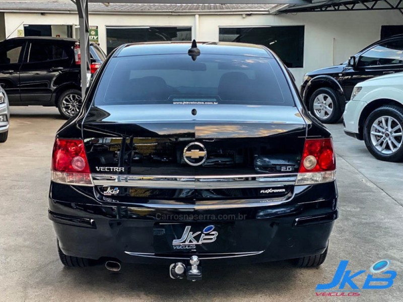 VECTRA 2.0 MPFI ELEGANCE 8V 140CV FLEX 4P MANUAL - 2007 - NOVO HAMBURGO