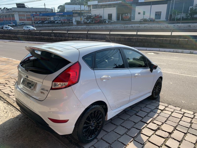 FIESTA 1.6 SPORT HATCH 16V FLEX 4P MANUAL - 2016 - CAXIAS DO SUL