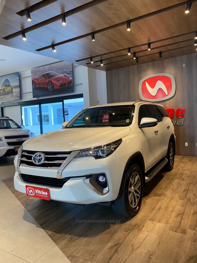 HILUX SW4 2.8 SRX 4X4 16V TURBO INTERCOOLER DIESEL 4P AUTOMÁTICO - 2020 - ERECHIM