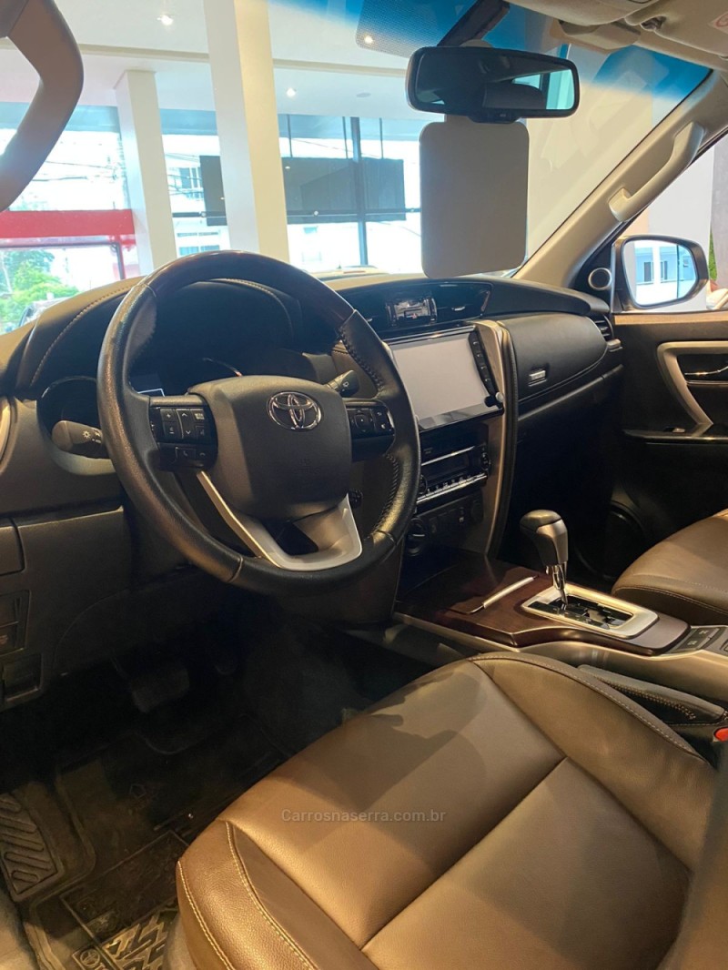 HILUX SW4 2.8 SRX 4X4 16V TURBO INTERCOOLER DIESEL 4P AUTOMÁTICO - 2020 - ERECHIM