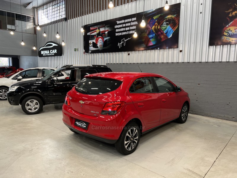 ONIX 1.4 MPFI LTZ 8V FLEX 4P MANUAL - 2015 - CAXIAS DO SUL
