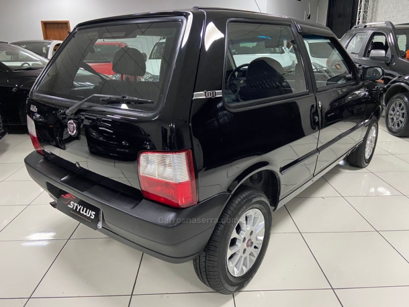 UNO 1.0 MPI MILLE FIRE 8V GASOLINA 2P MANUAL - 2010 - ESTâNCIA VELHA