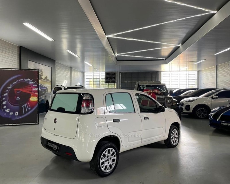 UNO 1.0 EVO ATTRACTIVE 8V FLEX 4P MANUAL - 2019 - ESTâNCIA VELHA