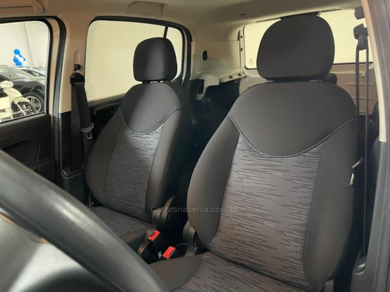 UNO 1.0 EVO ATTRACTIVE 8V FLEX 4P MANUAL - 2019 - ESTâNCIA VELHA