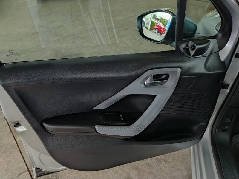 208 1.5 ACTIVE 8V FLEX 4P MANUAL - 2014 - CAXIAS DO SUL