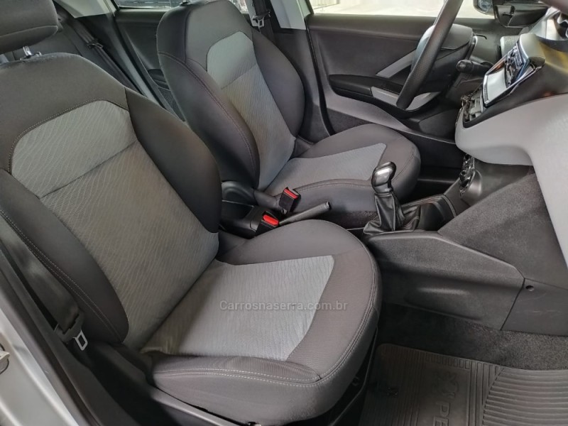 208 1.5 ACTIVE 8V FLEX 4P MANUAL - 2014 - CAXIAS DO SUL