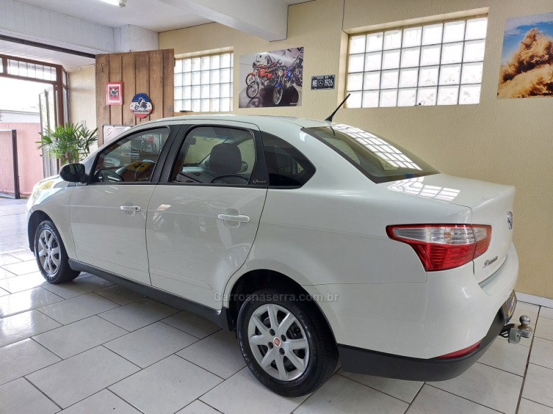 SIENA 1.4 MPI ELX ATTRACTIVE 8V FLEX 4P MANUAL - 2013 - CAXIAS DO SUL