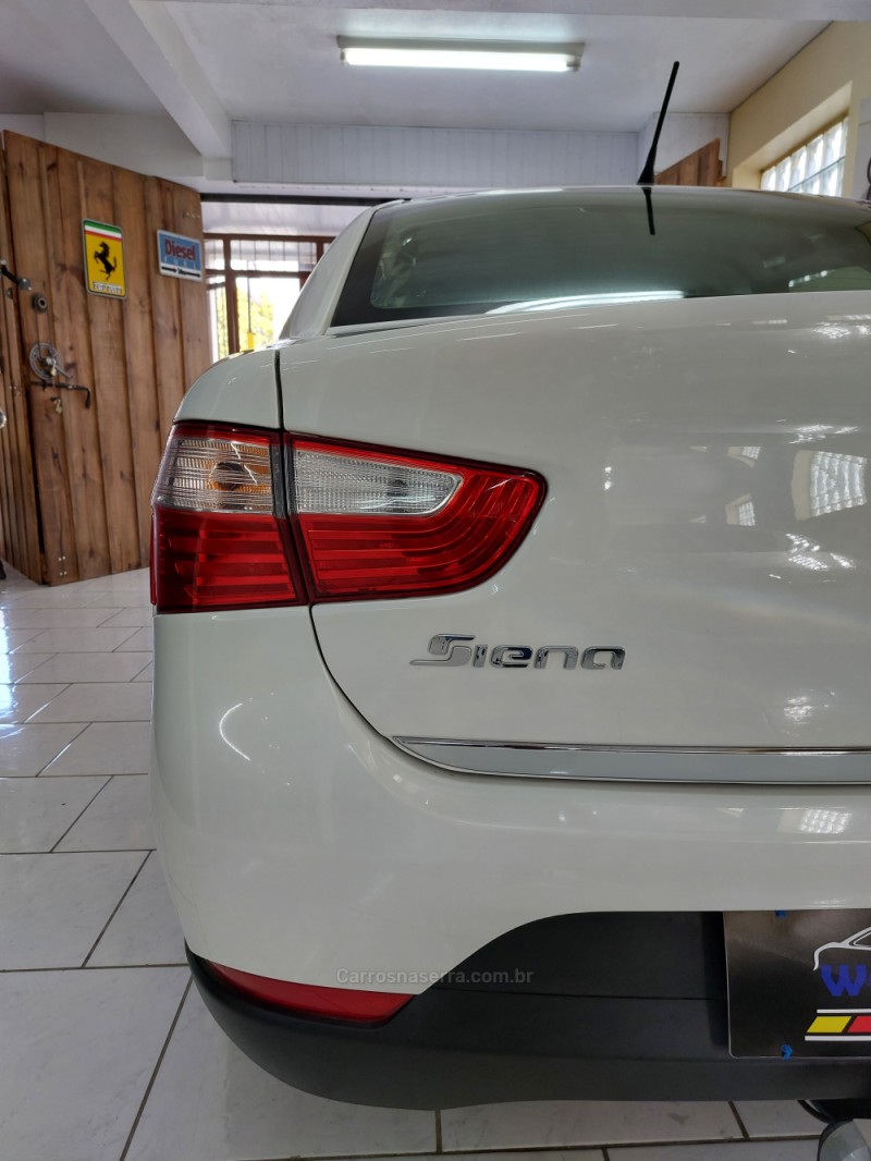 SIENA 1.4 MPI ELX ATTRACTIVE 8V FLEX 4P MANUAL - 2013 - CAXIAS DO SUL
