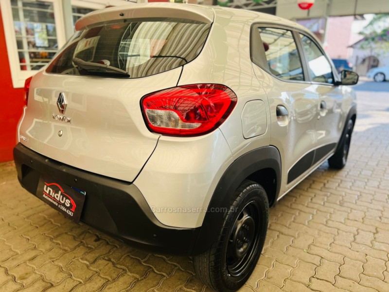 KWID 1.0 12V SCE FLEX ZEN MANUAL - 2018 - DOIS IRMãOS