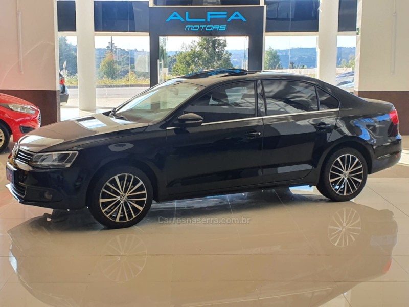 JETTA 2.0 TSI HIGHLINE 200CV GASOLINA 4P TIPTRONIC