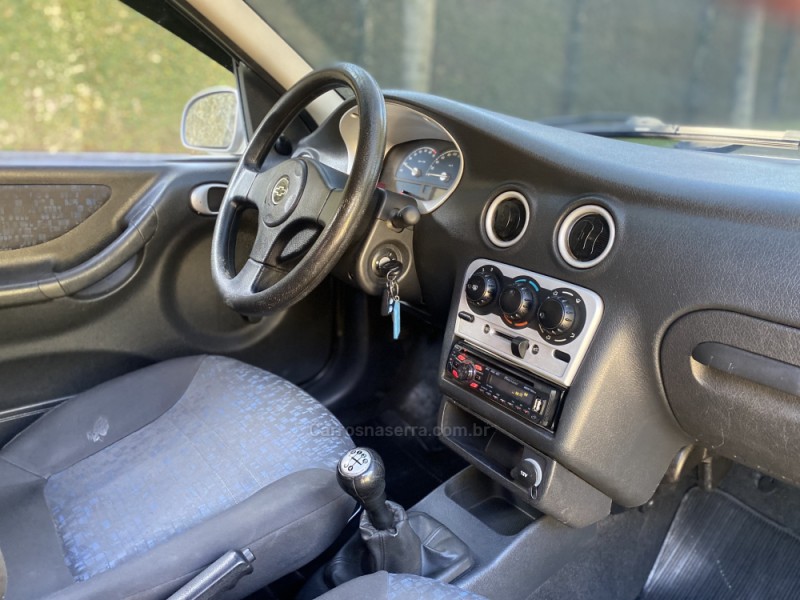 CELTA 1.0 MPFI VHC SUPER 8V GASOLINA 4P MANUAL - 2004 - CAXIAS DO SUL