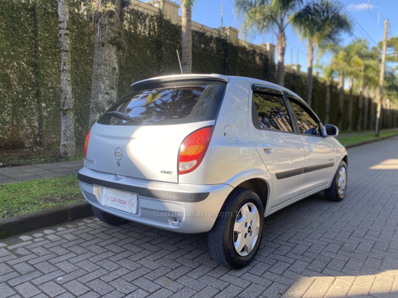 CELTA 1.0 MPFI VHC SUPER 8V GASOLINA 4P MANUAL - 2004 - CAXIAS DO SUL
