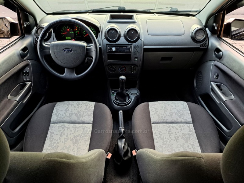 FIESTA 1.6 MPI SEDAN 8V FLEX 4P MANUAL - 2009 - CAXIAS DO SUL