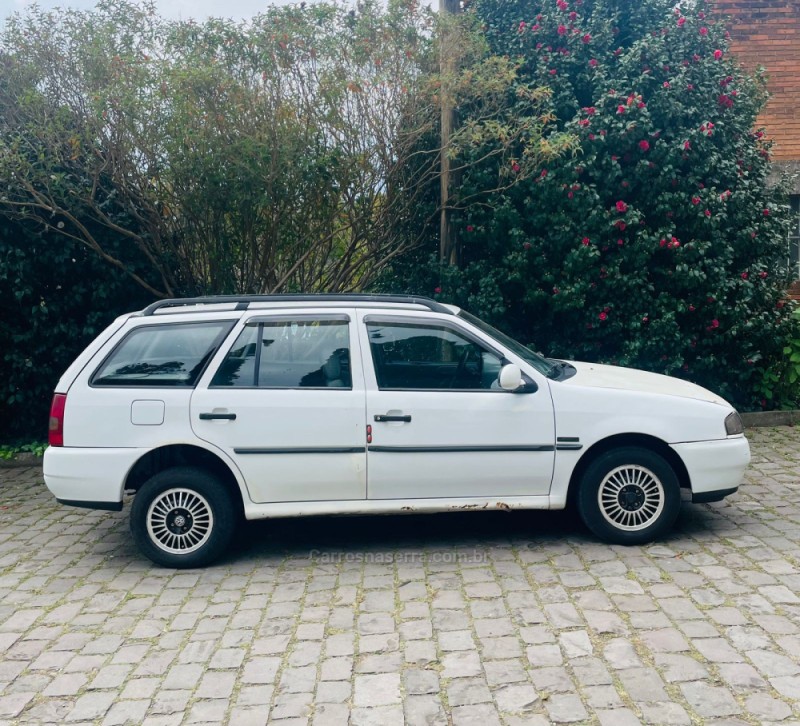 PARATI 1.0 MI 16V GASOLINA 4P MANUAL - 1999 - CAXIAS DO SUL