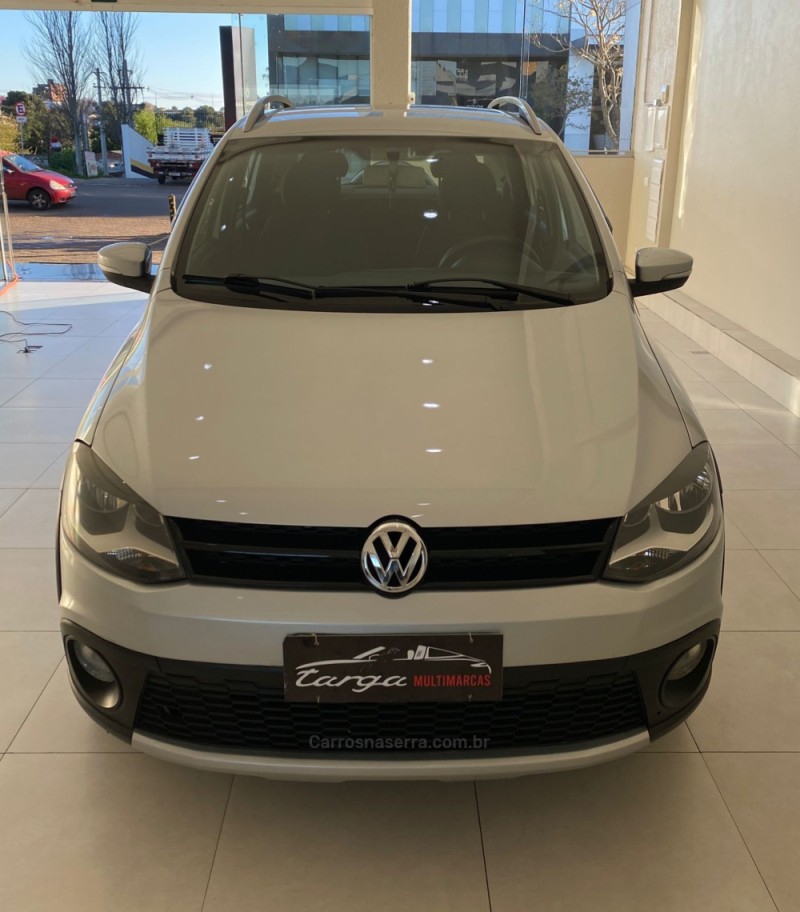 CROSSFOX 1.6 MI FLEX 8V 4P MANUAL - 2011 - PASSO FUNDO