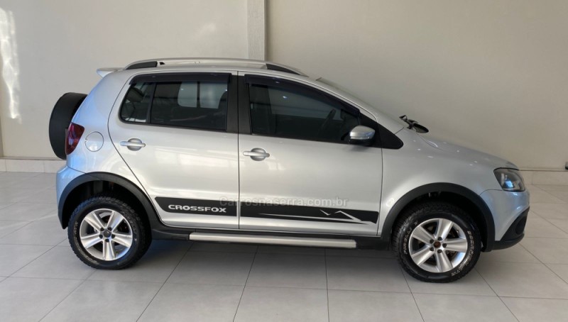 CROSSFOX 1.6 MI FLEX 8V 4P MANUAL - 2011 - PASSO FUNDO