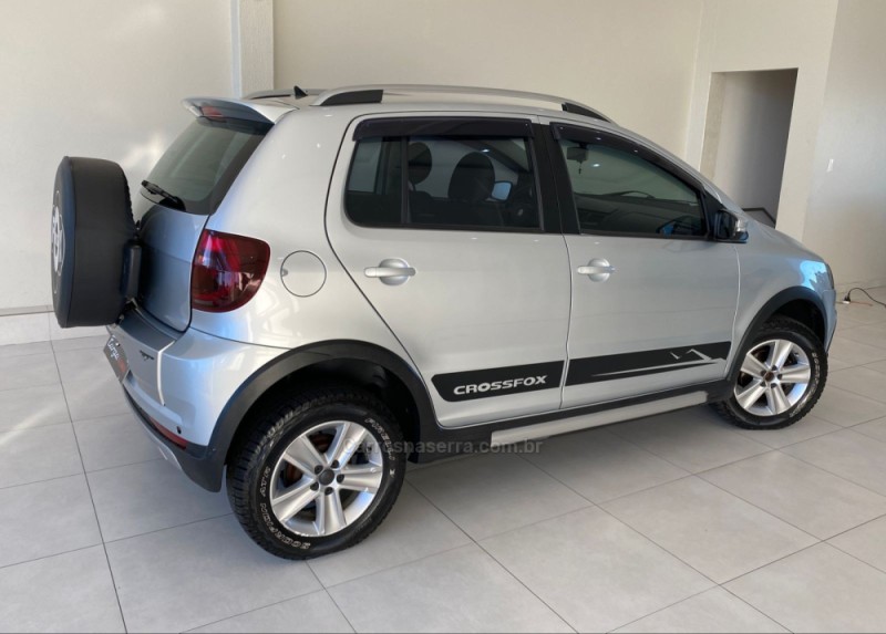 CROSSFOX 1.6 MI FLEX 8V 4P MANUAL - 2011 - PASSO FUNDO