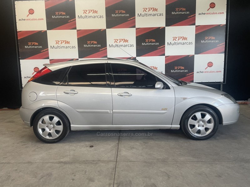 focus 2.0 ghia 16v gasolina 4p manual 2003 sao sebastiao do cai