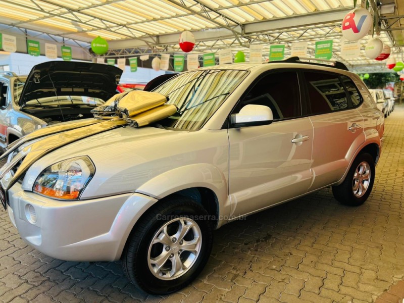 TUCSON 2.0 MPFI GLS BASE 16V 143CV 2WD FLEX 4P AUTOMÁTICO - 2016 - DOIS IRMãOS