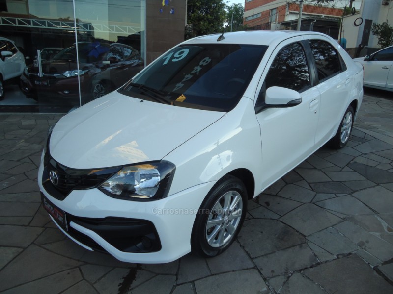 etios 1.5 x plus sedan 16v flex 4p automatico 2019 novo hamburgo
