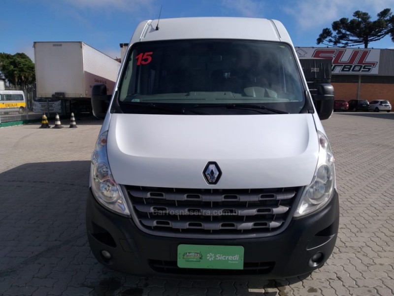 MASTER 2.3 DCI MINIBUS STANDARD L2H2 16 LUGARES 16V DIESEL 4P MANUAL - 2015 - CAXIAS DO SUL