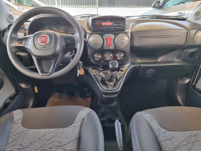 DOBLÓ 1.4 MPI ATTRACTIVE 8V FLEX 4P MANUAL - 2015 - CANOAS