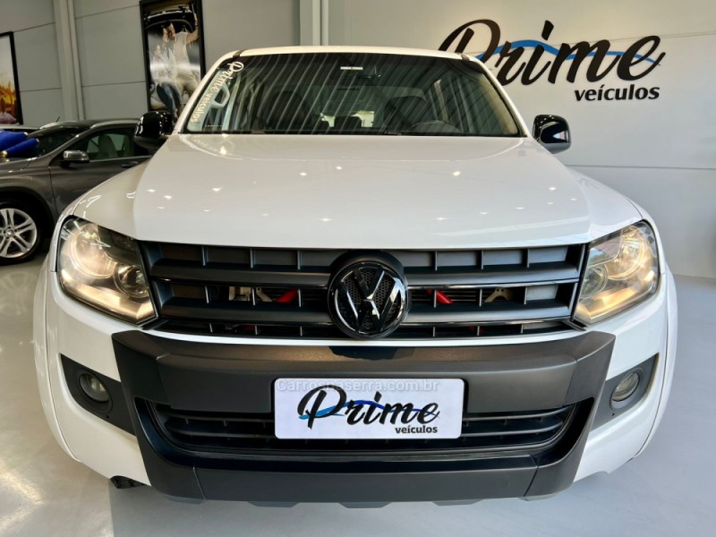 AMAROK 2.0 TRENDLINE 4X4 CD 16V TURBO INTERCOOLER DIESEL 4P AUTOMÁTICO - 2014 - ESTâNCIA VELHA