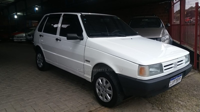 UNO 1.0 IE MILLE EP 8V GASOLINA 4P MANUAL - 1996 - CAXIAS DO SUL