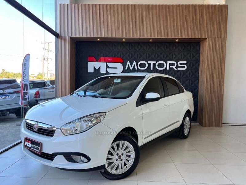 grand siena 1.6 mpi essence 16v flex 4p manual 2014 novo hamburgo