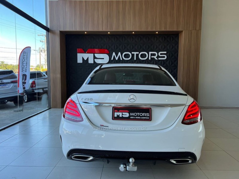 C 250 2.0 CGI SPORT TURBO 16V GASOLINA 4P AUTOMÁTICO - 2015 - NOVO HAMBURGO
