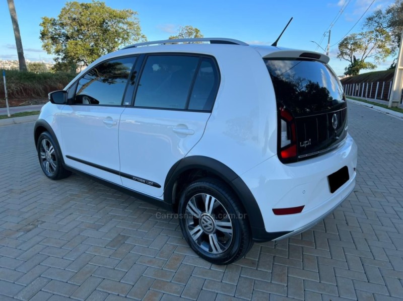 UP 1.0 TSI CROSS 12V FLEX 4P MANUAL - 2019 - PASSO FUNDO