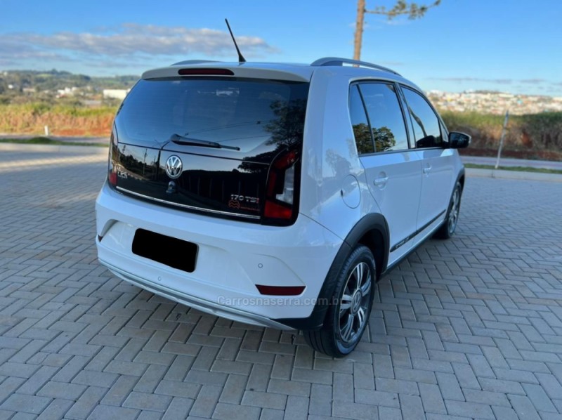 UP 1.0 TSI CROSS 12V FLEX 4P MANUAL - 2019 - PASSO FUNDO