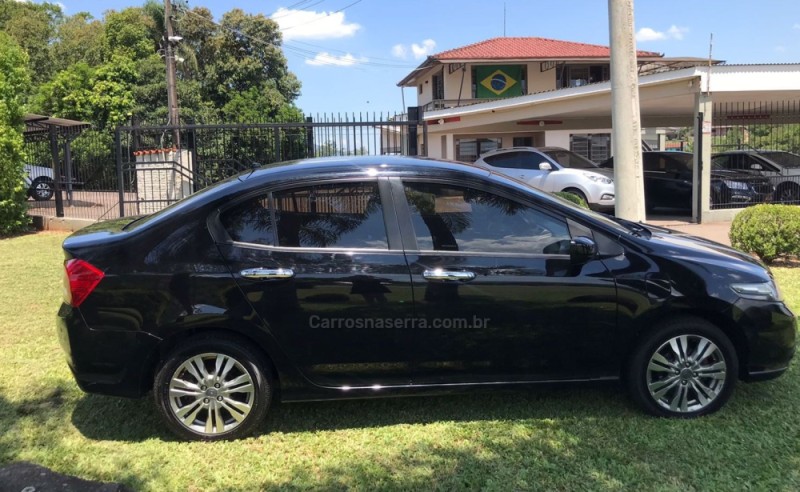 CITY 1.5 LX 16V FLEX 4P AUTOMÁTICO - 2014 - BOM PRINCíPIO